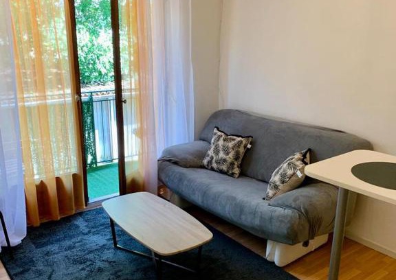Forbach Apartment | Agréable appartement 2 pieces a forbach avec Garage fermé - check in autonome