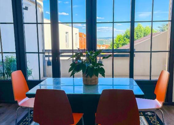 Aubenas Apartment | Agréable appartement cœur de ville