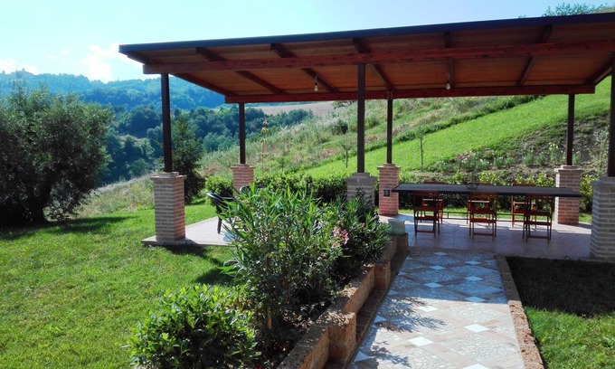 Montalto delle Marche House | Agriturismo Il Vecchio Acero - LA CASETTA