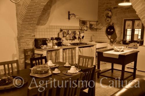 Pietralunga House | Agriturismo Cailuca
