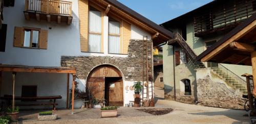Calceranica al Lago House | agriturismo farmhouse la barberina