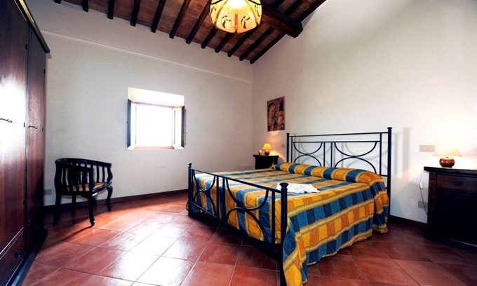San Macario In Monte Apartment | Agriturismo il canneto apartment Sole in the province of Siena san Gimignano