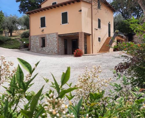 Loreto House | Agriturismo Il Truffarello TODI