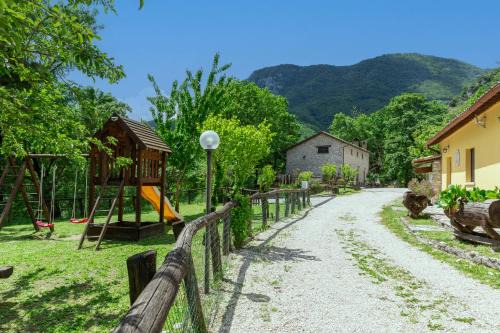 Varco Sabino Hotel | Agriturismo La Ferrera