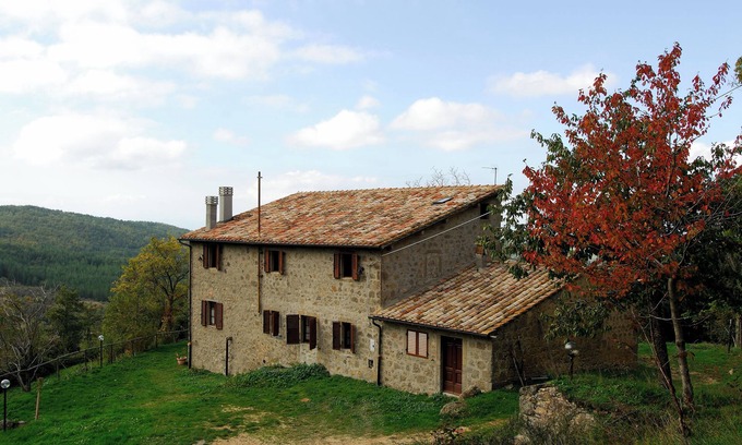 Vivo dʼOrcia Apartment | - Agriturismo La Piaggia - forest view apartment on the ground floor 2 guests