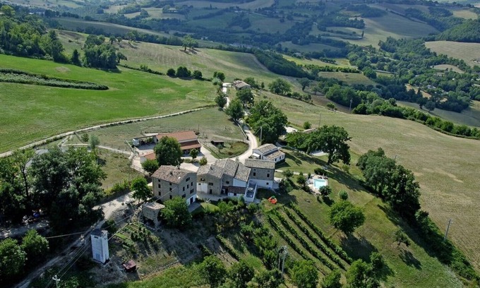 Pergola Apartment | Agriturismo Vecchia Quercia - Apartment "Bellisio" up to 5 people