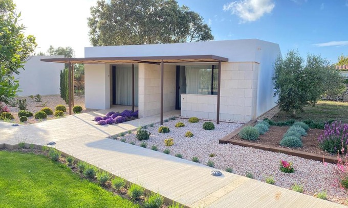 Mahon House | Agroturismo Malbuger Nou Menorca -Adults only-
