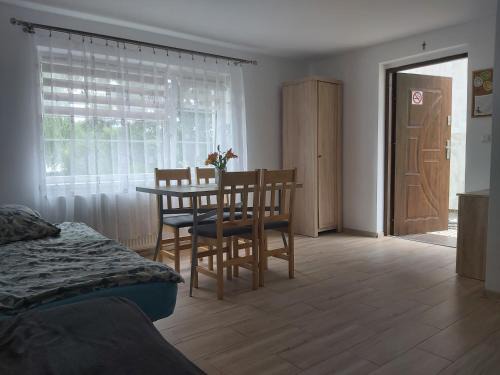 Czarna Dabrowka House | Agroturystyka "Jezioranka"