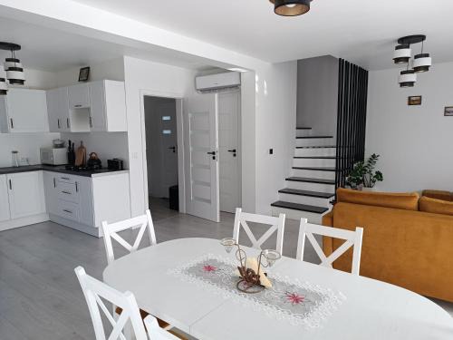 Gorno House | Agroturystyka Parcele-696-779-886-