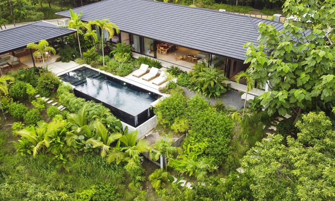 Santiago House | Aguamadera Villas - Valley & Ocean view just 3 min from the beach!