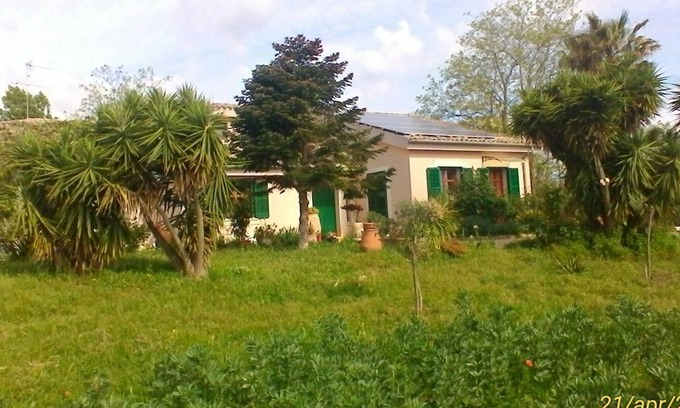 Modica Villa | Ai Due Santi-mansard in the villa