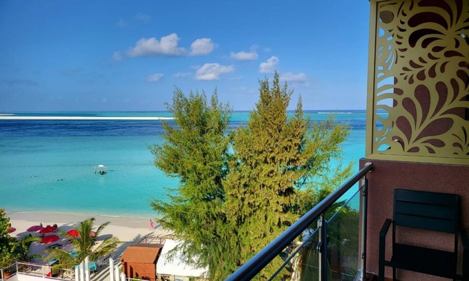 Gulhi Hotel | AIMI Beach Hotel