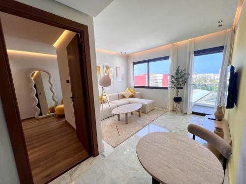 Bourgogne Apartment | Ain Diab Sunrise Nest & Parking