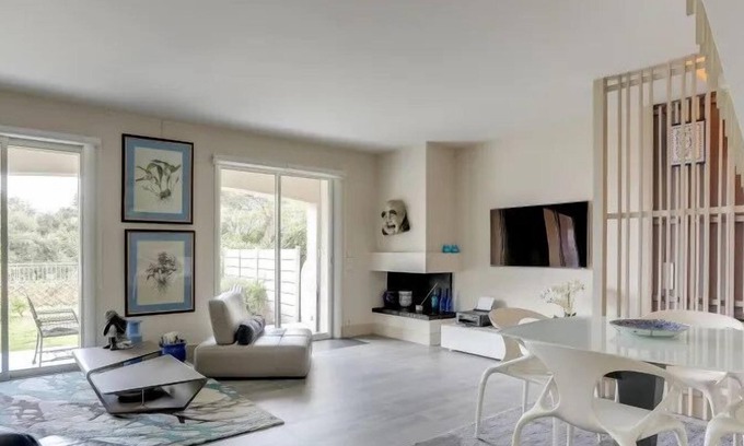 Bastide Giraud House | Air-conditioned house in Residence