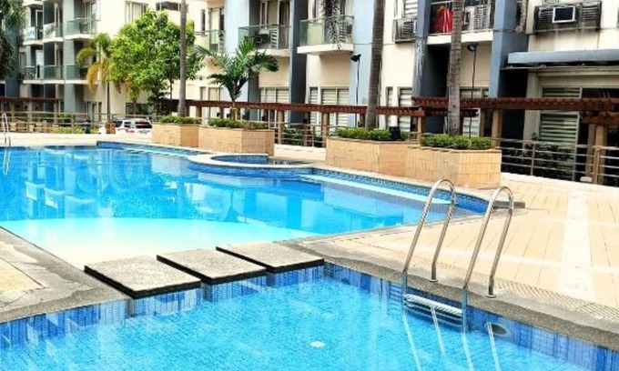 Moonwalk Apartment | Airport Palm Tree Manila - 7