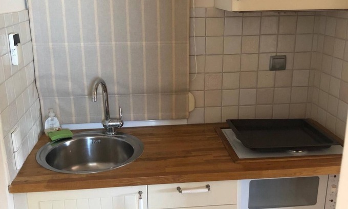 Markopoulo Mesogaias Apartment | Airport Views 12mins from Athens International Airport
