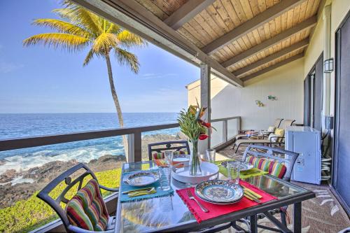 Kahaluu Bay Apartment | Airy Oceanfront Kailua-Kona Gem with Community Pool