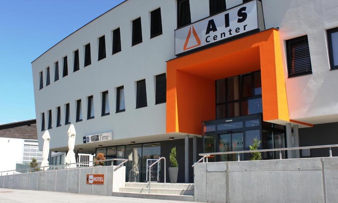 Kleinedling Hotel | AIS Center