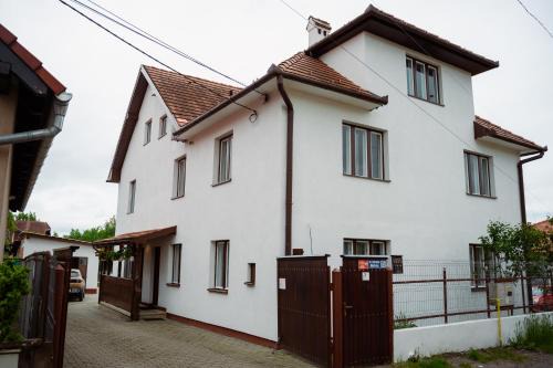Odorheiu Secuiesc Apartment | Akác Apartmanház
