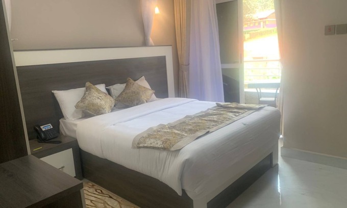 Ibanda Hotel | AK Gardens Hotel