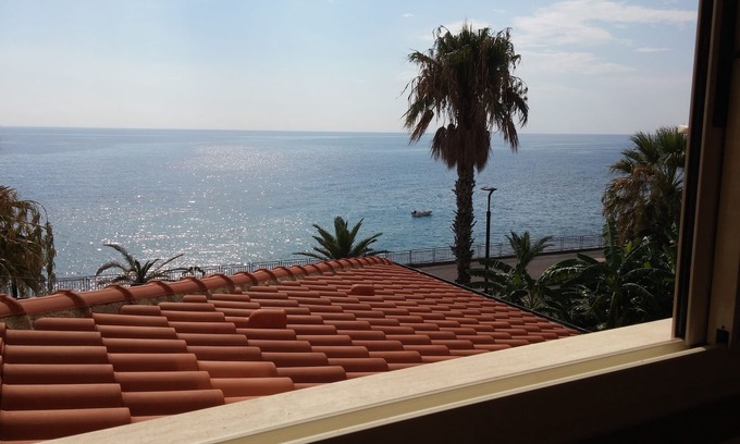 Sant'Alessio Siculo Apartment | "Akron" sea view near Taormina
