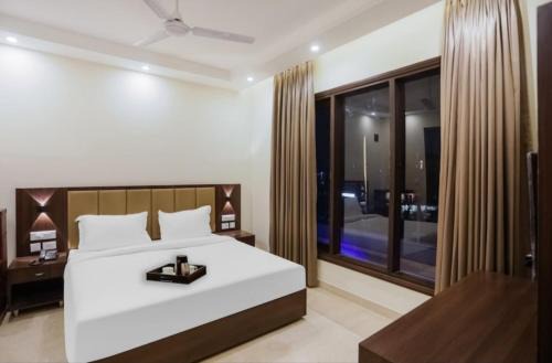 Sector 39 Hotel | Akshayhotel418