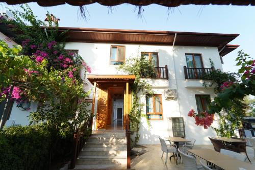 Akyaka Apartment | Akyaka Nehir Butik Otel