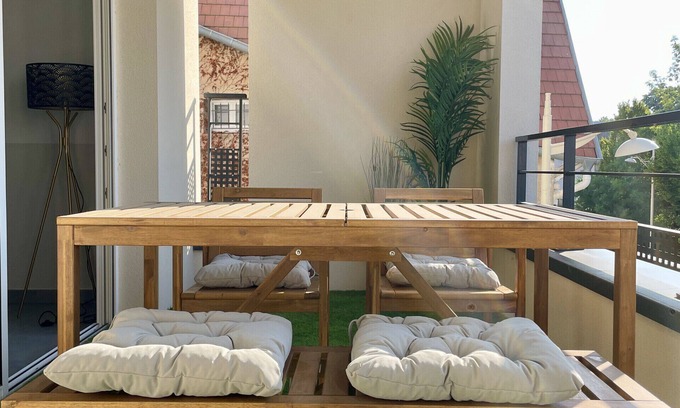 Laxou Apartment | Alba: "Elegance & Comfort": Apartment with Terrace near the Thermal Centre