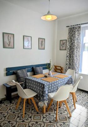 Nova Bystrice House | Alber 86