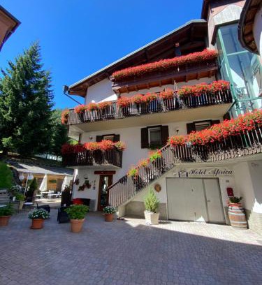 Aprica Hotel | Albergo Aprica Garni