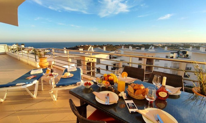 Albufeira Apartment | AlbufeiraOradaPenthouse by Be Cherish
