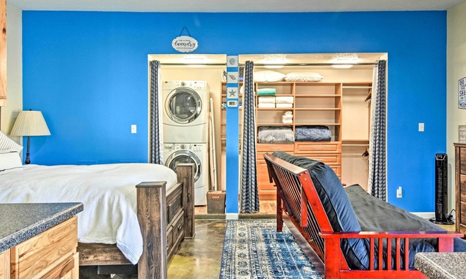 North Albuquerque Acres Apartment | Albuquerque Studio with Shared Pool & Fire Pit!