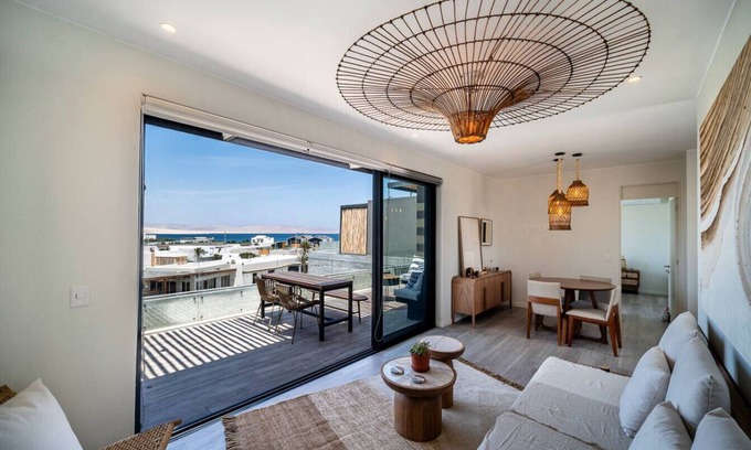 Pisco Apartment | Aldea 1BR Romance Seascape for 2
