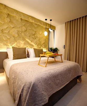 New Kypseli Apartment | Alex Suites Lycabettus Veiw with Outdoor Jacuzzi