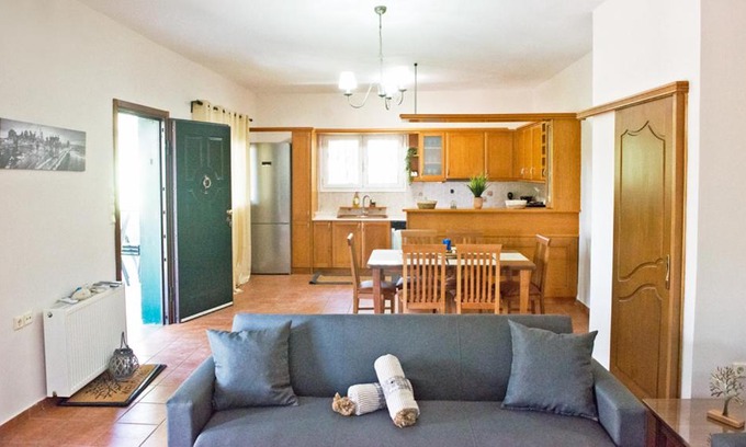 Oropos House | Alexander's Garden House