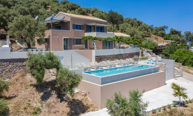 Bapiolos Villa | Alexandra's mansion,luxury,2 swimming pools,Sauna