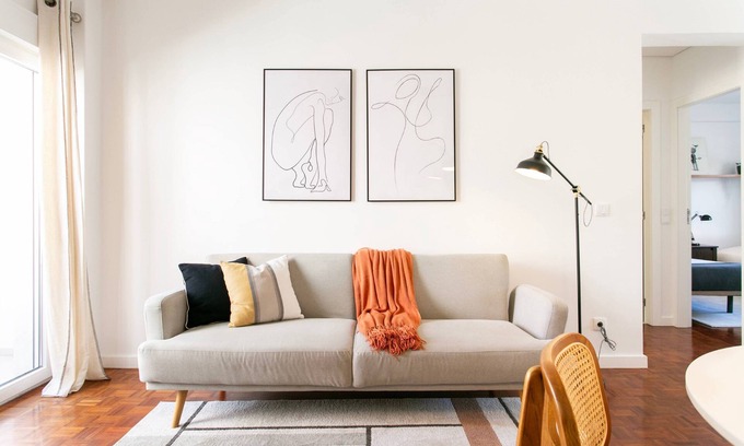 Santa Engracia Apartment | Alfama River View | Balcony | Families | Fast Wifi