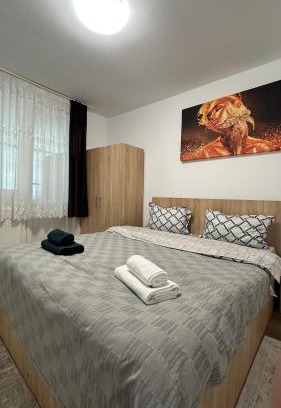 Roman Apartment | Alice Apartment