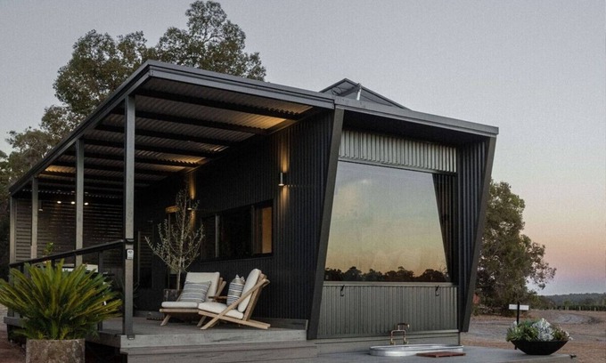 Chapman Hill Cabin | Alisa the Tiny Cabin in Busselton