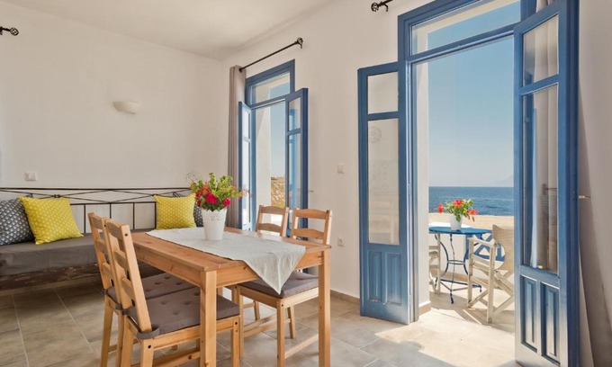 Lefkos Villa | Alisachni Villas