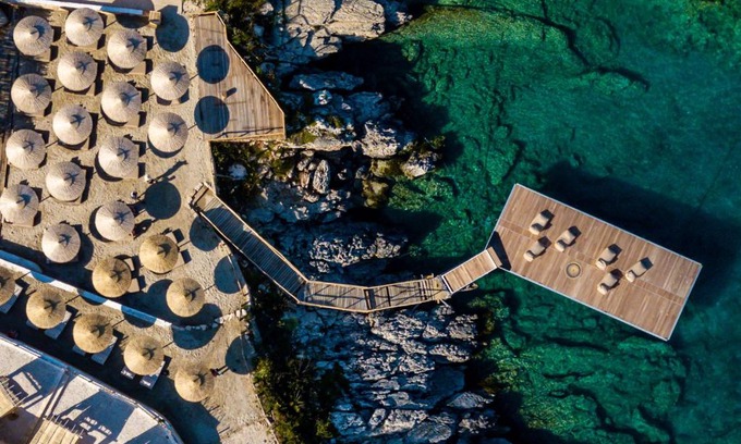 Skinaria Hotel | Aliv stone suites & spa