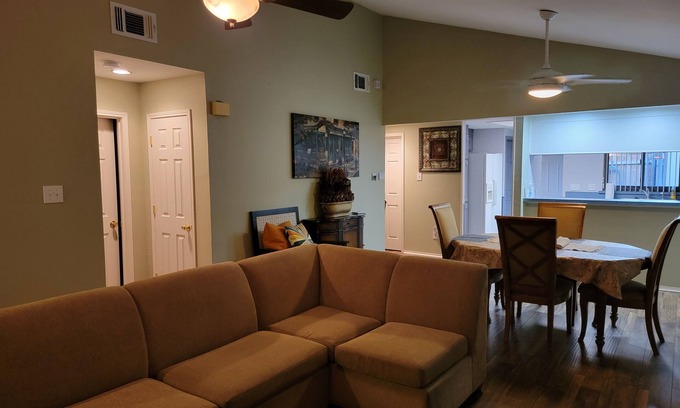 South Arlington House | All About Location