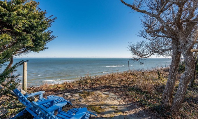 Sagamore Beach House | All the amenities of a vacation rental with colorful artwork, whimsical bedrooms and decor to match