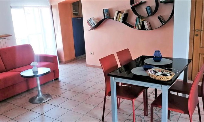 Revello Apartment | Alloggio del Castello da Germana Parcheggio gratuito