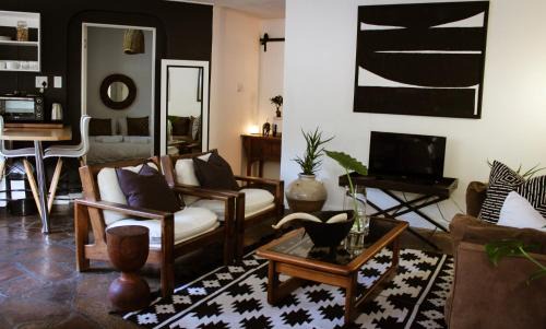Klein Windhoek Villa | ALLURING SELF CATERING 2 BEDROOM VILLA at BOKMAKIERIE VILLAS