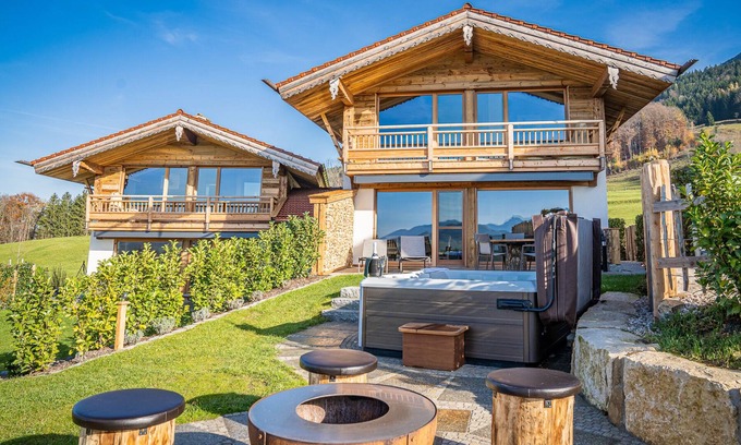 Samerberg House | Alm Chalet Lenze, 130 sqm, for 4 persons, wood-burning stove
