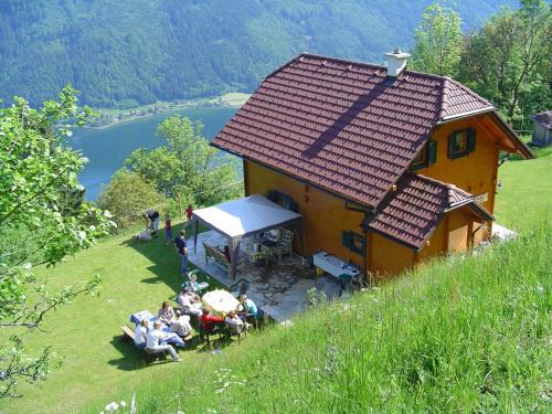 Bodensdorf Ski Chalet | Almchalet Orter