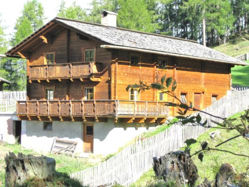 Heiligenblut House | Almhütte Adlerhorst