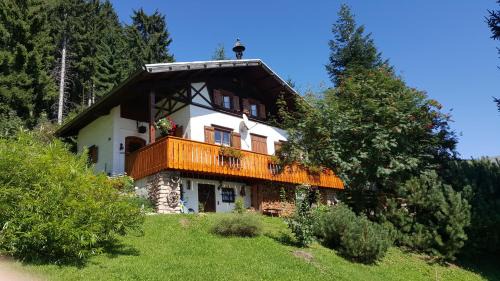 Wolfsberg House | Almhaus Anita