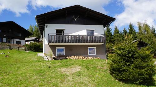 Treffen House | Almhaus Frierss